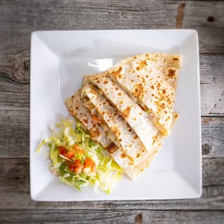 Pollo (Grilled Chicken) Quesadilla